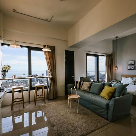 Muji Studio 2 - Seaview At 218 Tropicana Near Komtar Food Heaven With Netflix & Tv Box George Town Exterior foto